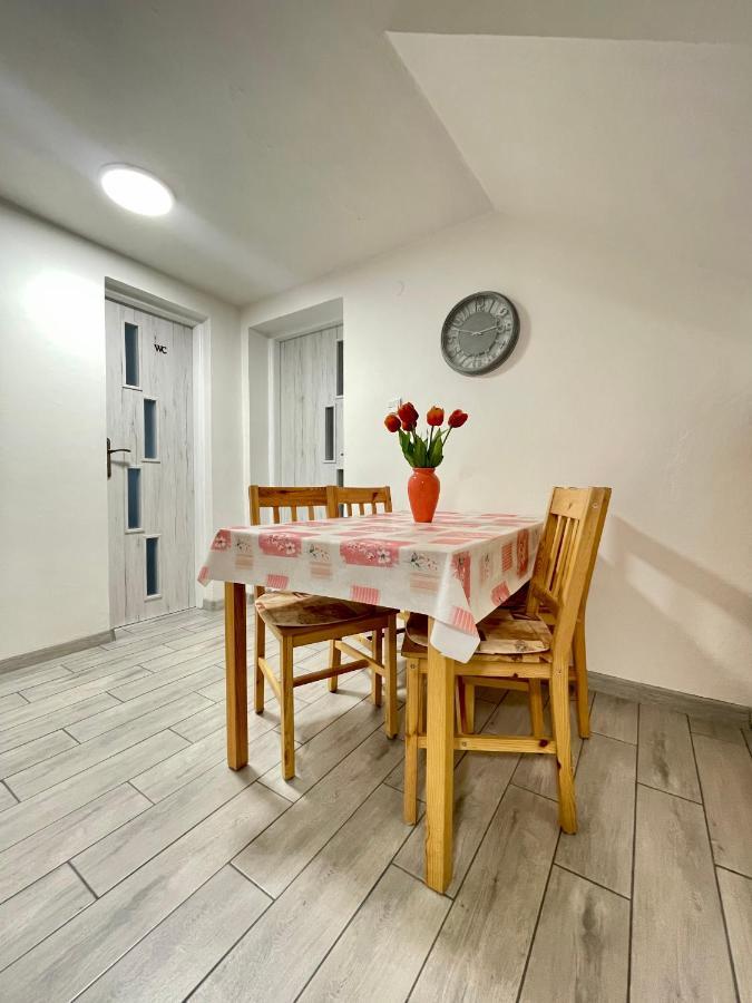 Apartman Klaudia Ружомберок Екстер'єр фото