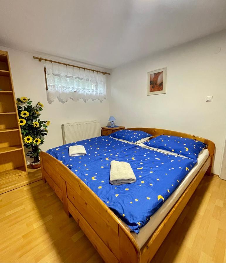 Apartman Klaudia Ружомберок Екстер'єр фото